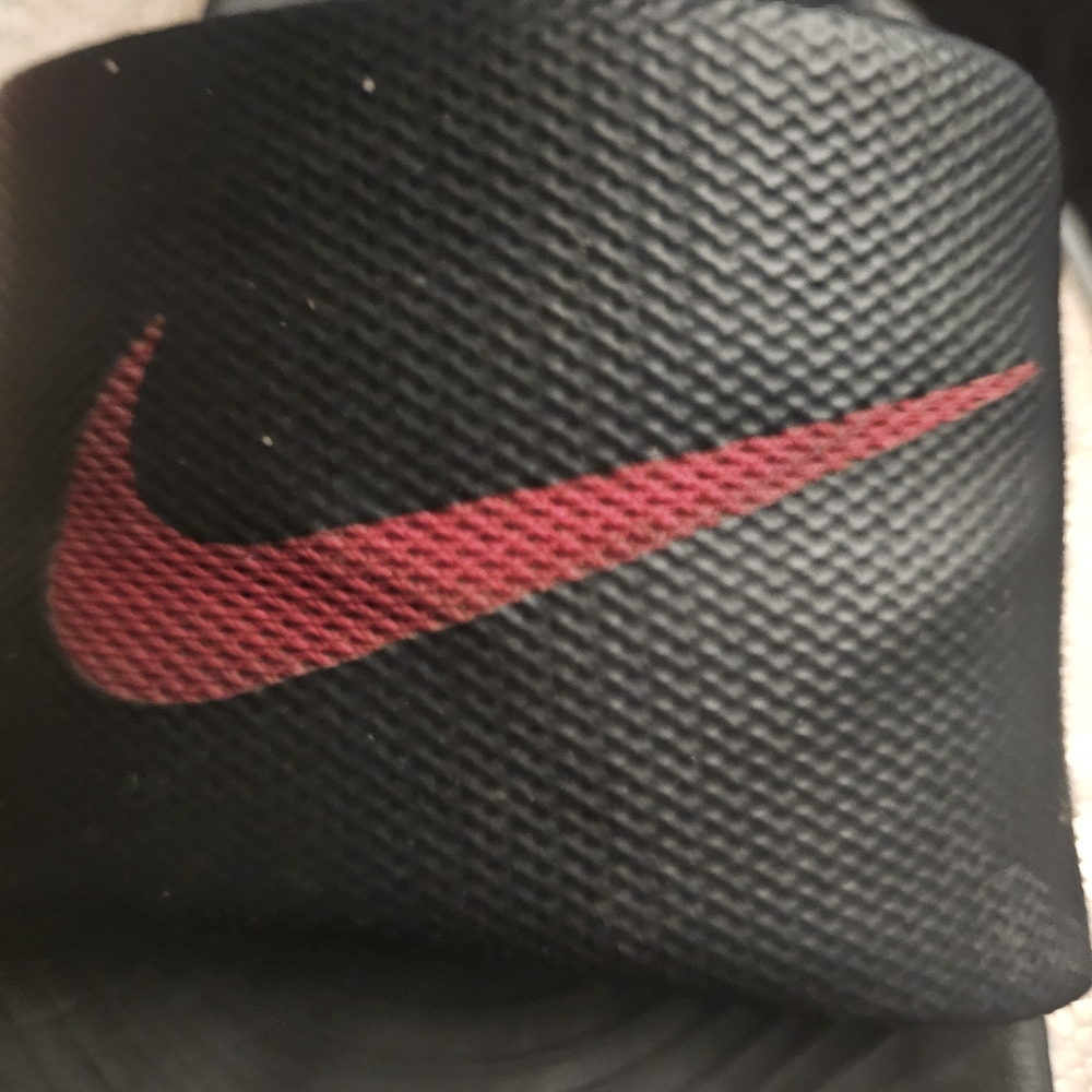 Nike slides